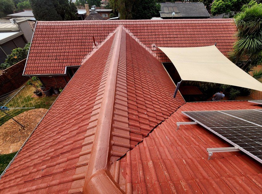 Tile Roof Prep and Paint in Langenhoven Park